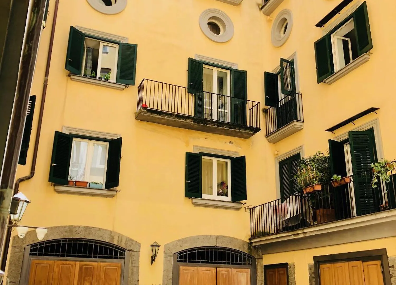 Le Campanelle - Apartment In Santa Chiara Naples