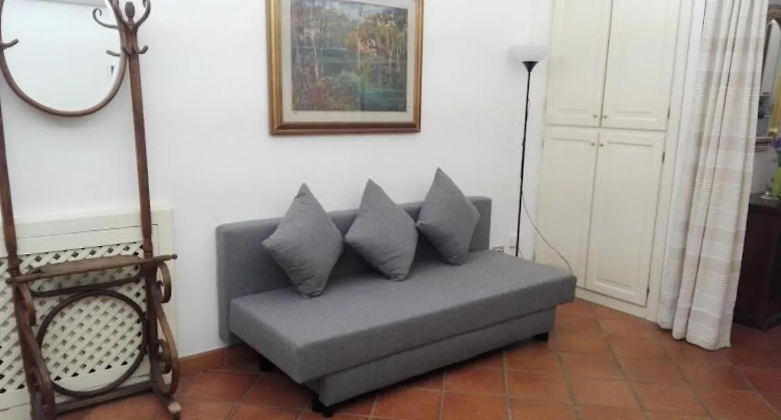 Le Campanelle - Apartment In Santa Chiara Naples Italy